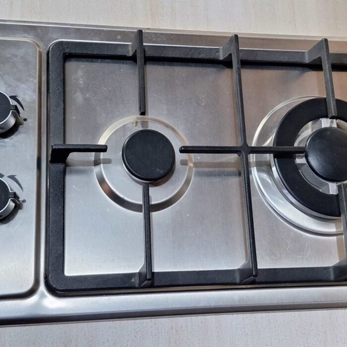 phiima inbuilt 2 gas burner cooker
